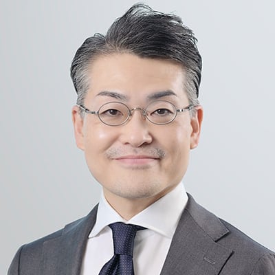 新原 謙介